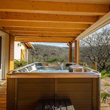 Gite Du Mont Plaisir Villa