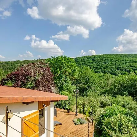 Gite Du Mont Plaisir Villa