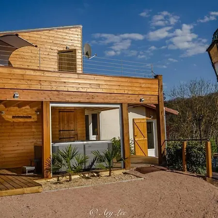 Gite Du Mont Plaisir Villa *