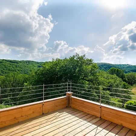 Vila Du Mont Plaisir